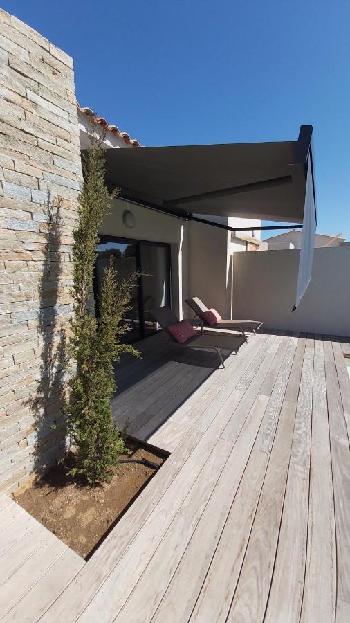 Villa Home Holiday A Cala Rossa Lecci Eksteriør bilde