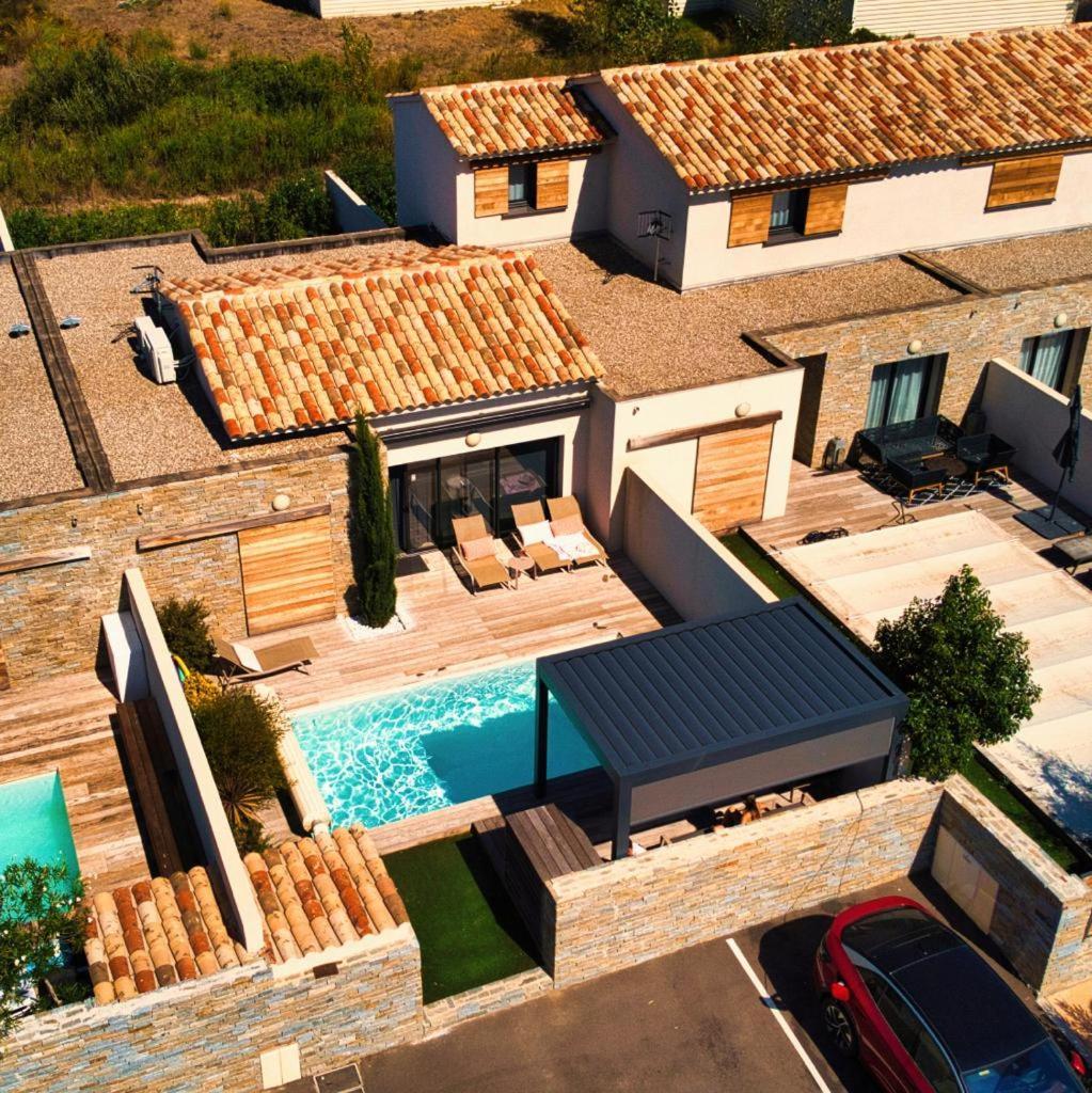 Villa Home Holiday A Cala Rossa Lecci Eksteriør bilde